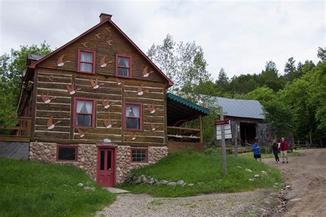 parc omega quebec reservations